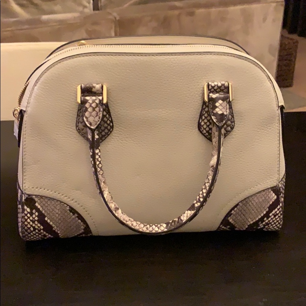 Michael Kors Purse - Picture 2 of 6